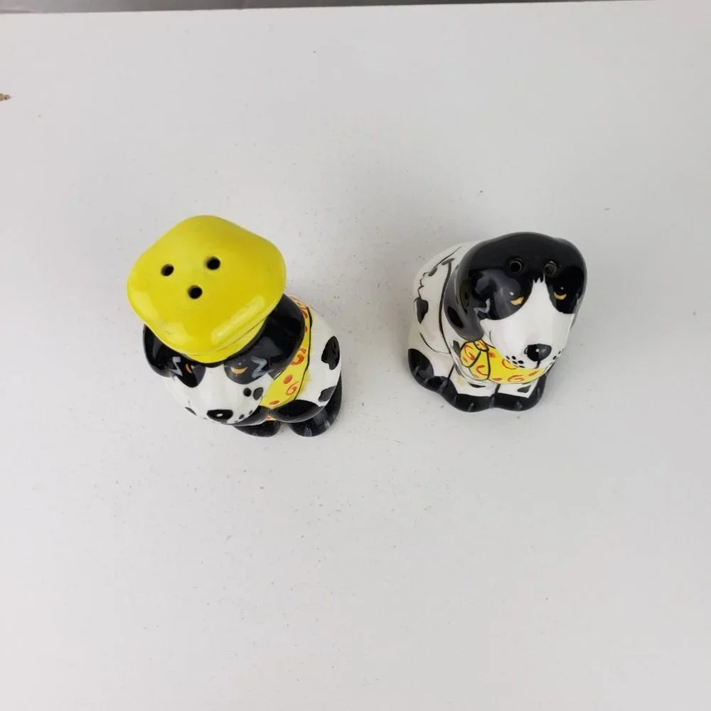NBC Trading Set Doggie Salt & Pepper Set NWT